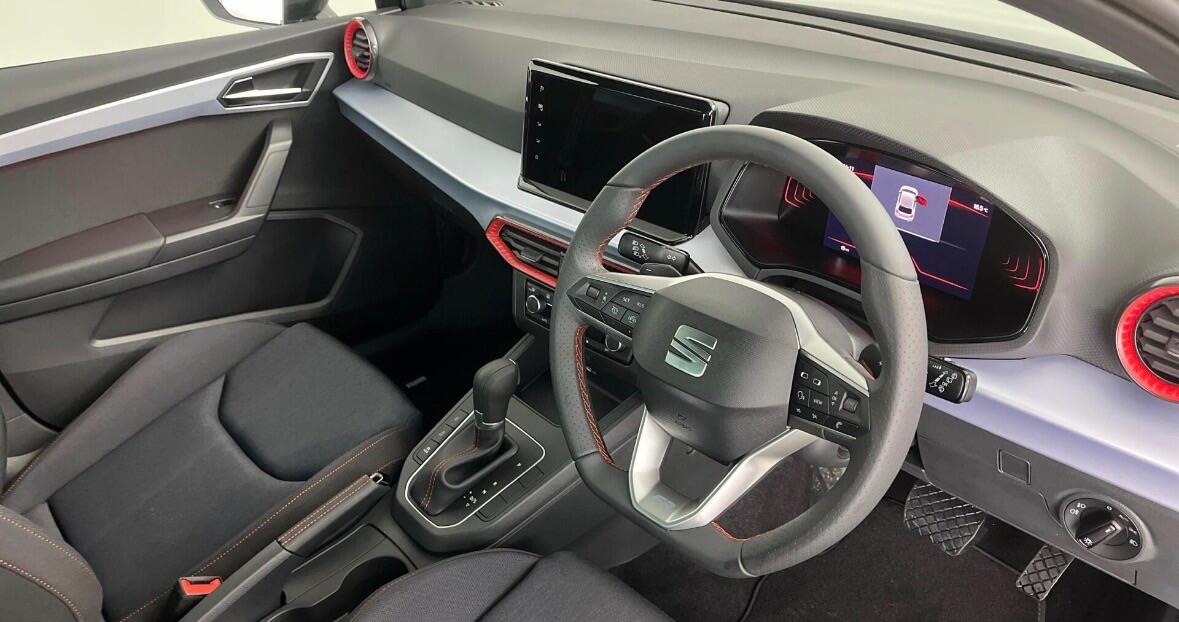 Seat Ibiza view 16