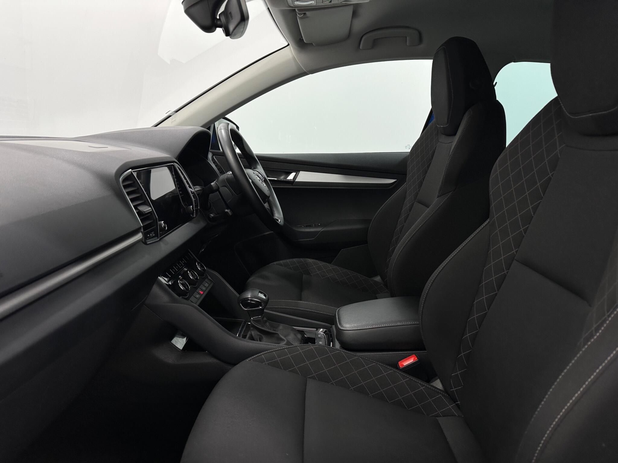 Skoda Karoq view 35
