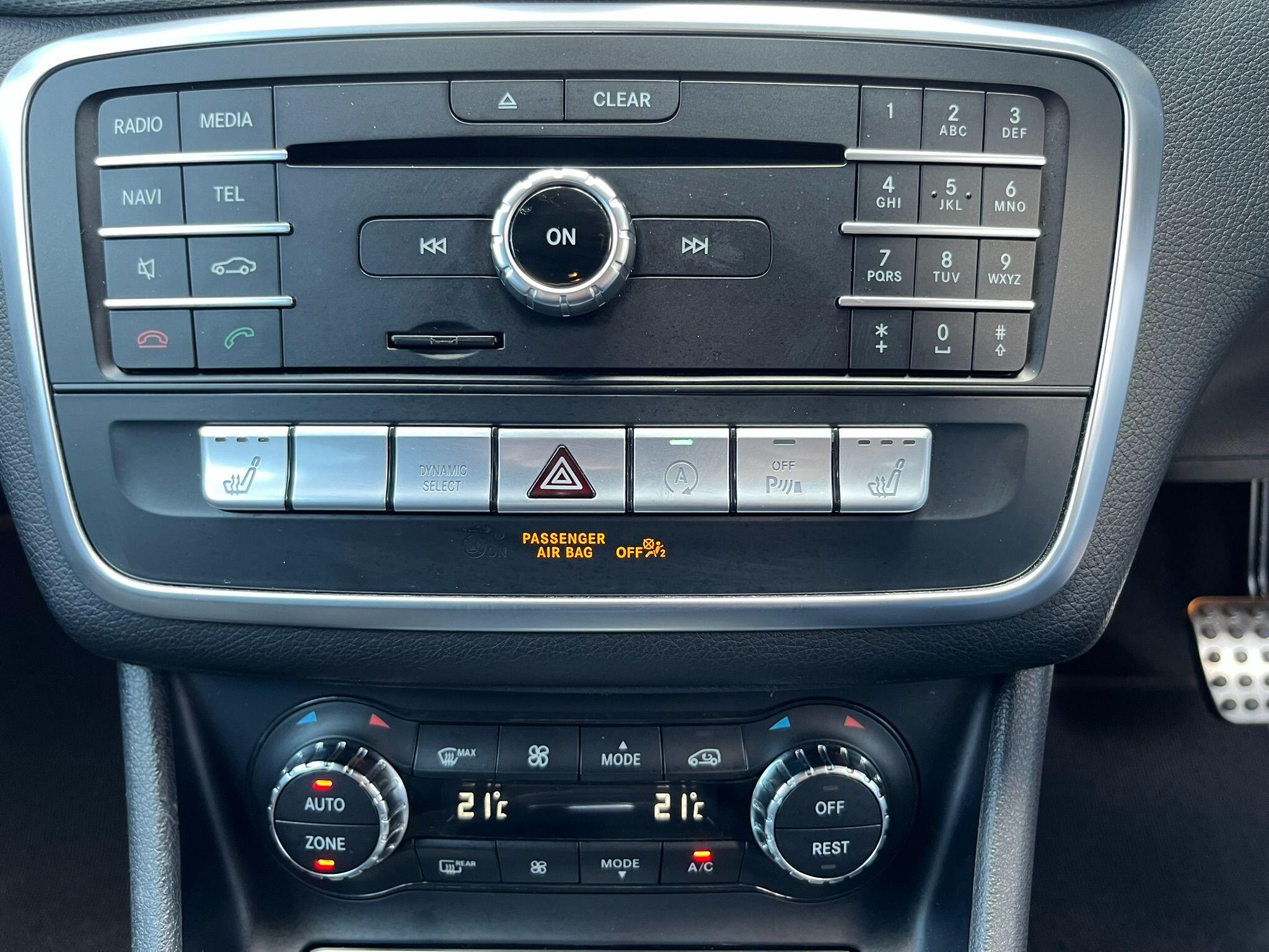Mercedes-Benz Cla view 22