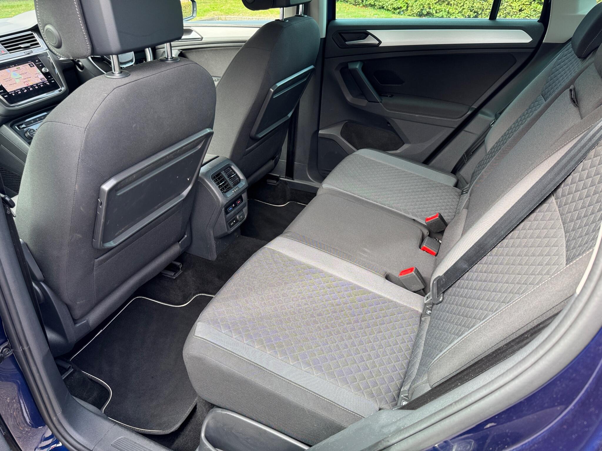 Volkswagen Tiguan view 50
