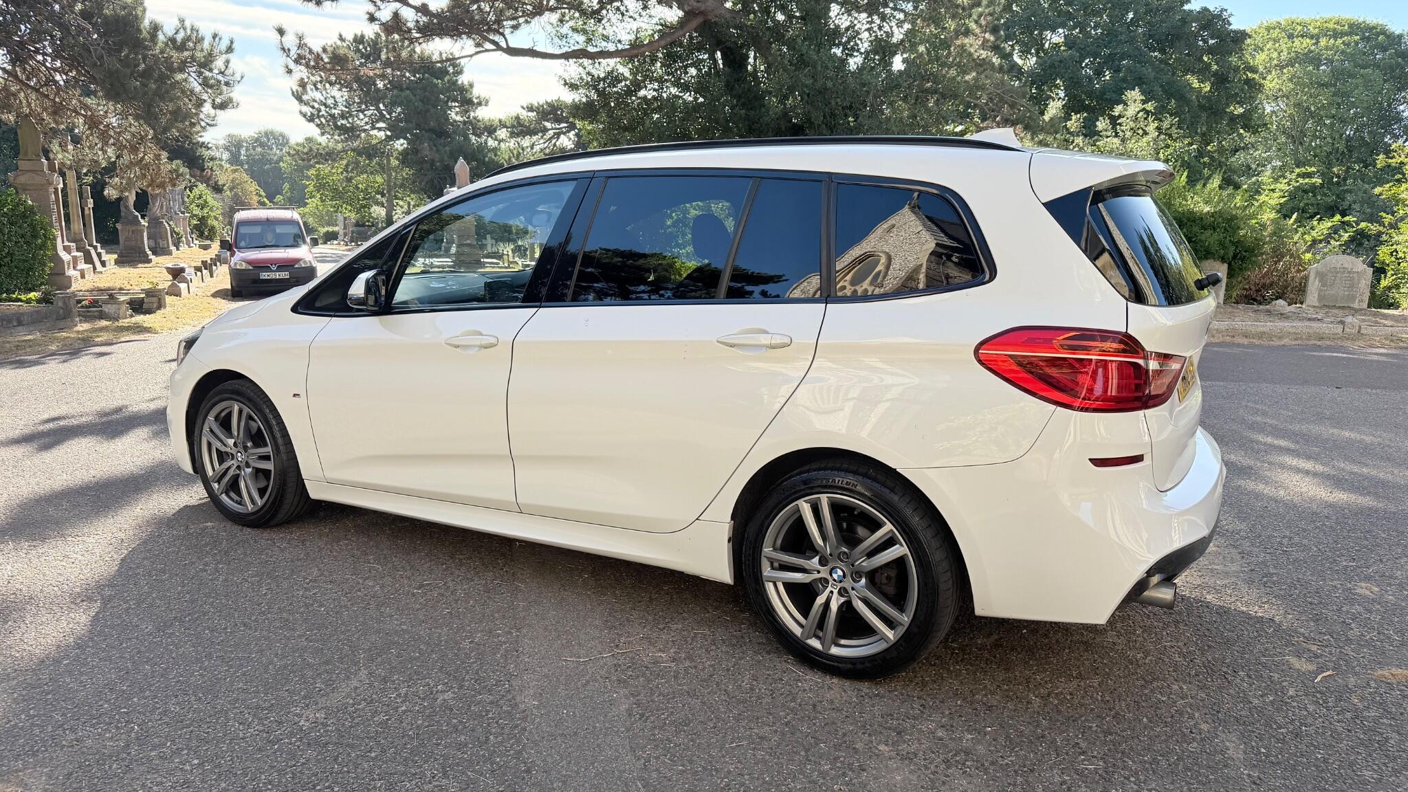 BMW 2 Series Gran Tourer view 15