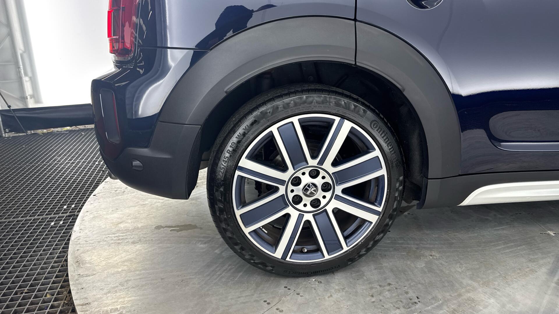 MINI Countryman view 20