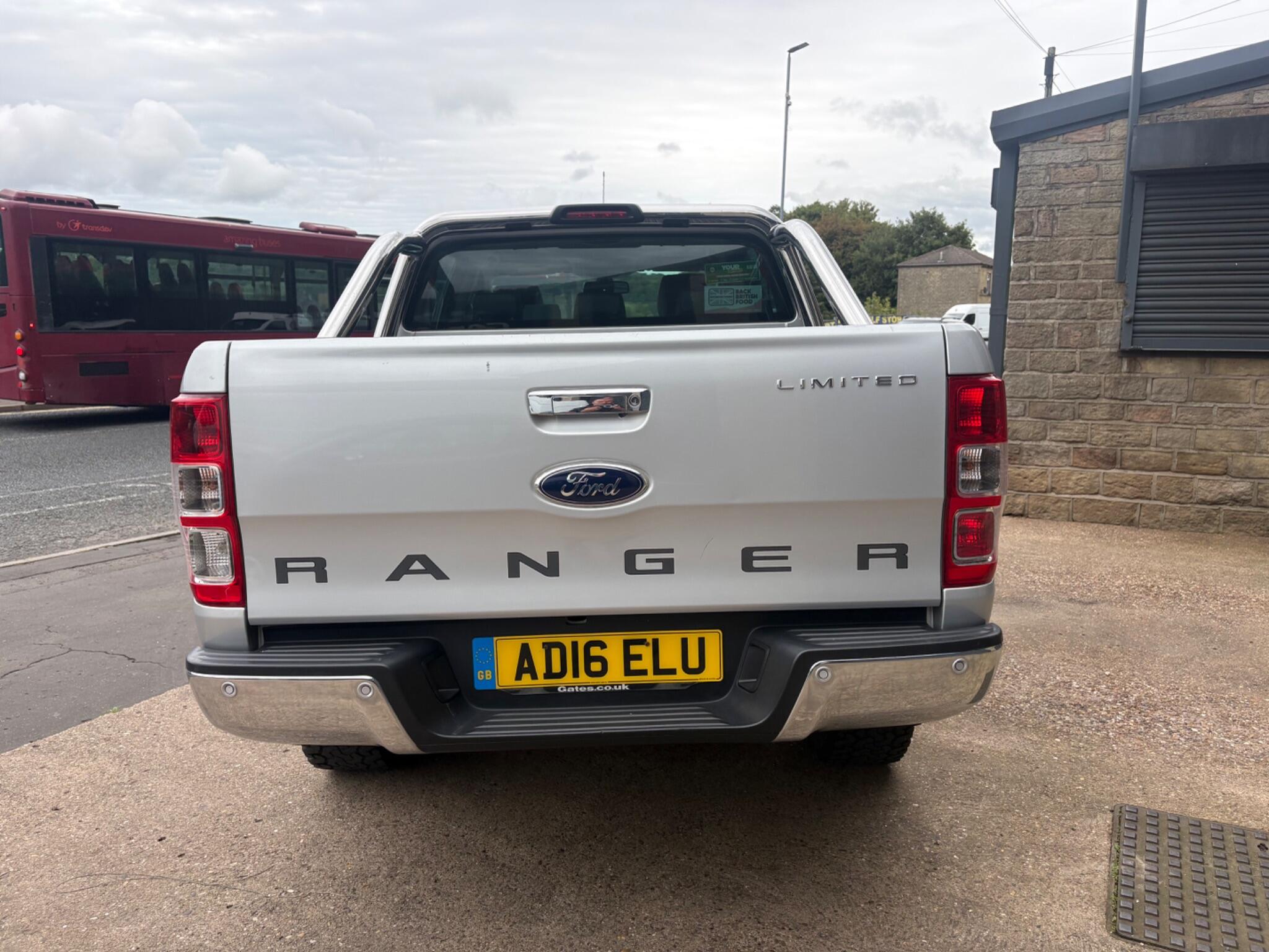 Ford Ranger view 8