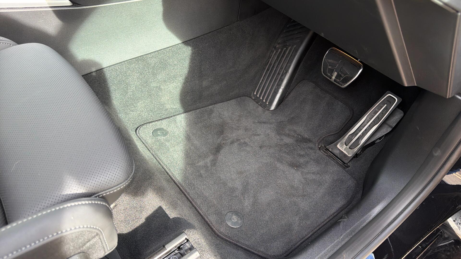 BMW X3 view 33