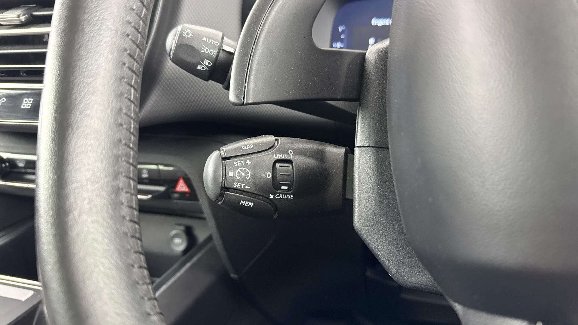 Citroen C5 Aircross view 45