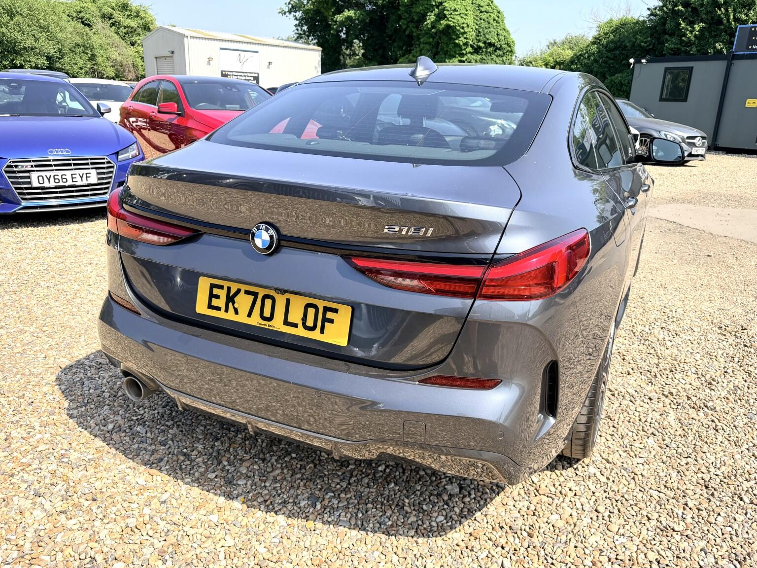 BMW 2 Series view 4