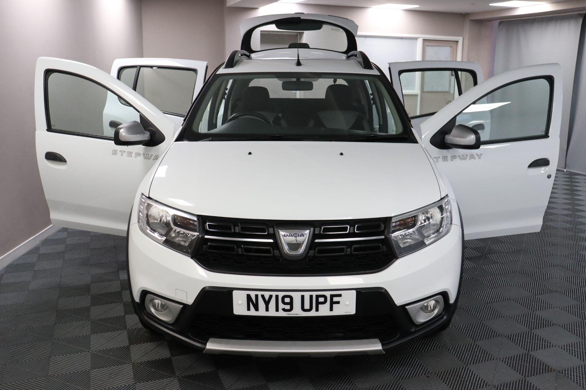 Dacia Sandero Stepway view 7