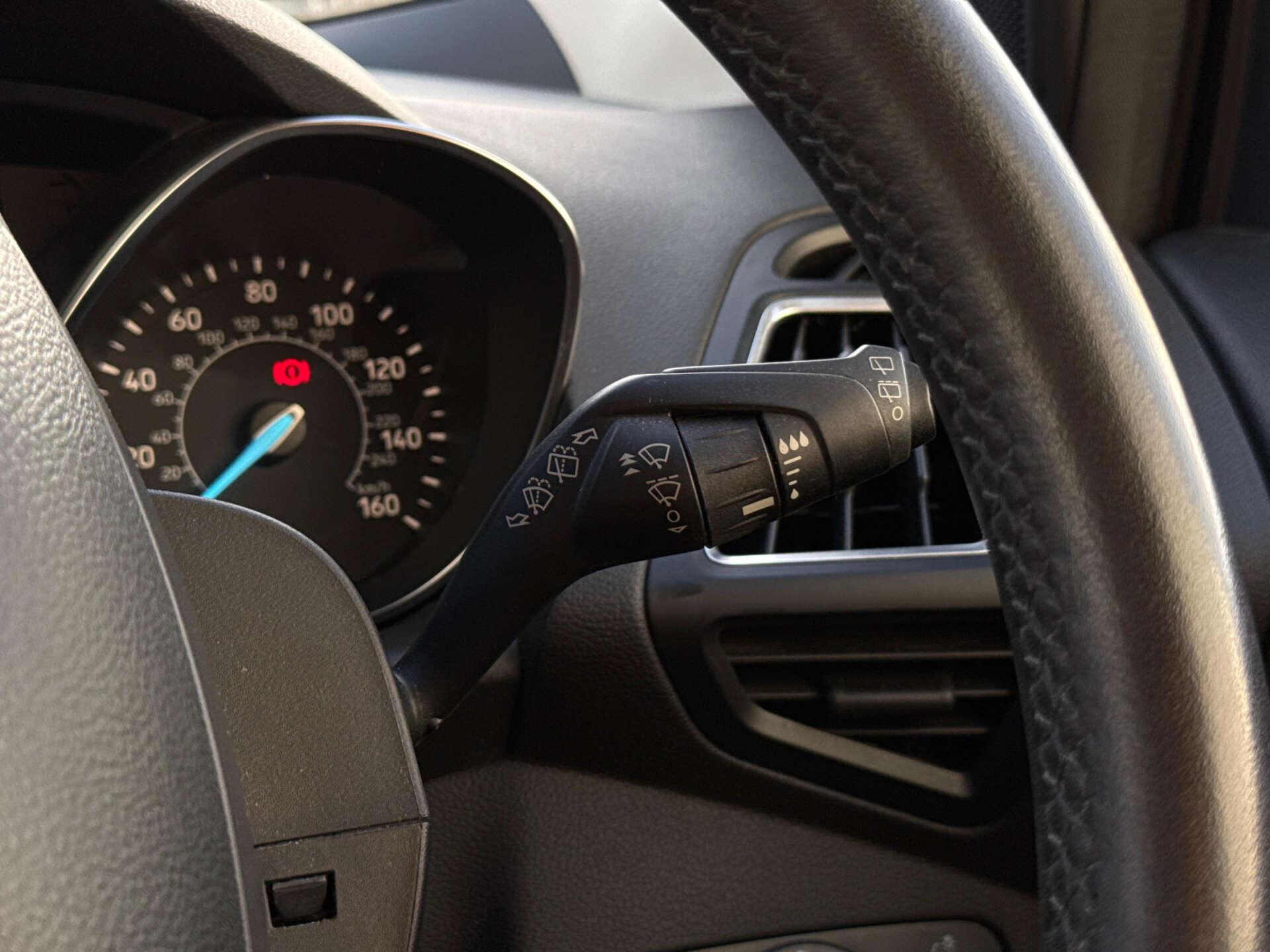 Ford Kuga view 89