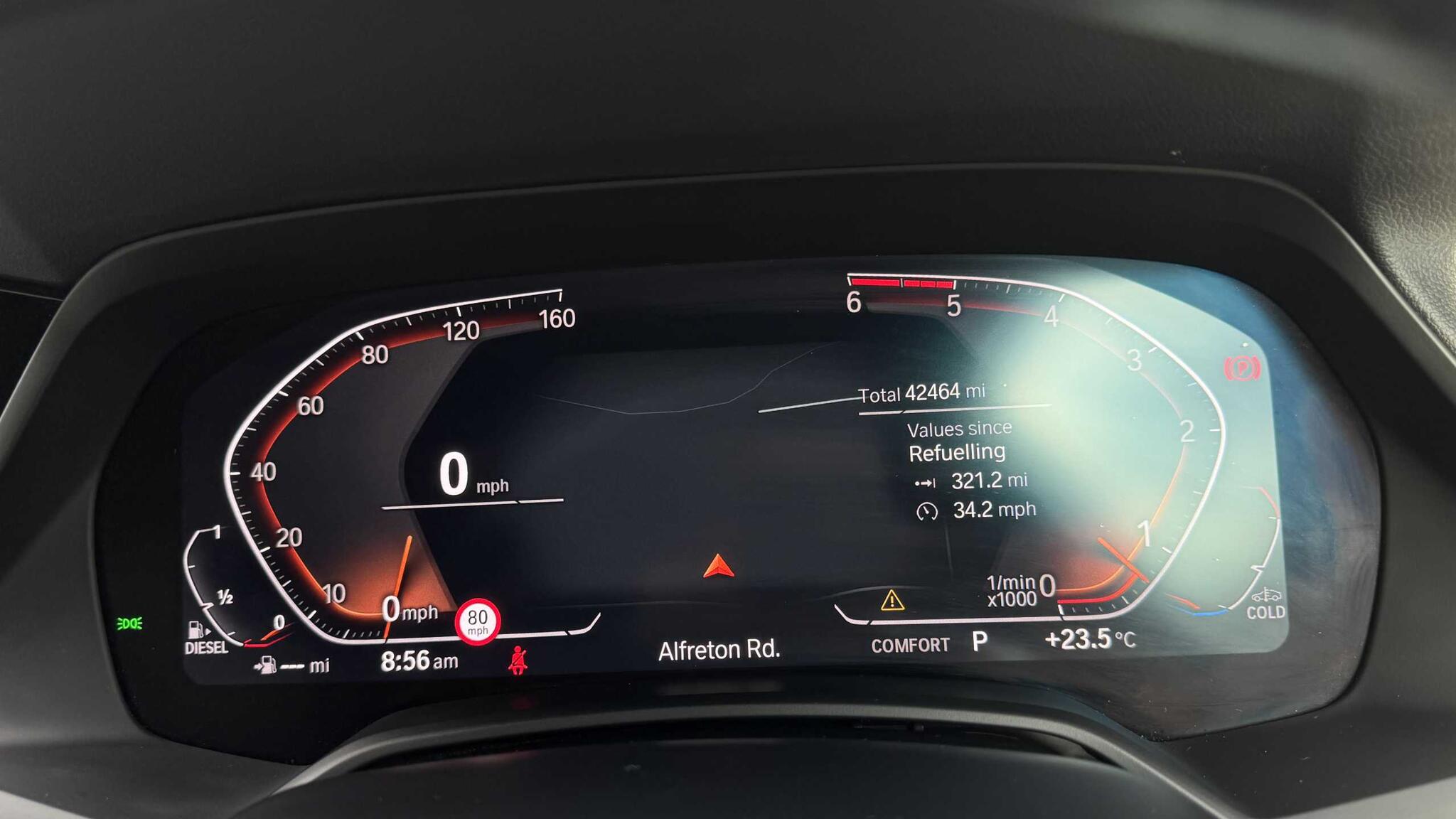 BMW X5 view 25