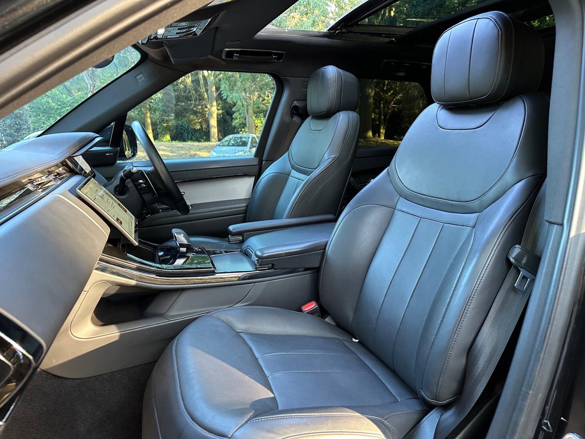 Land Rover Range Rover Sport view 16
