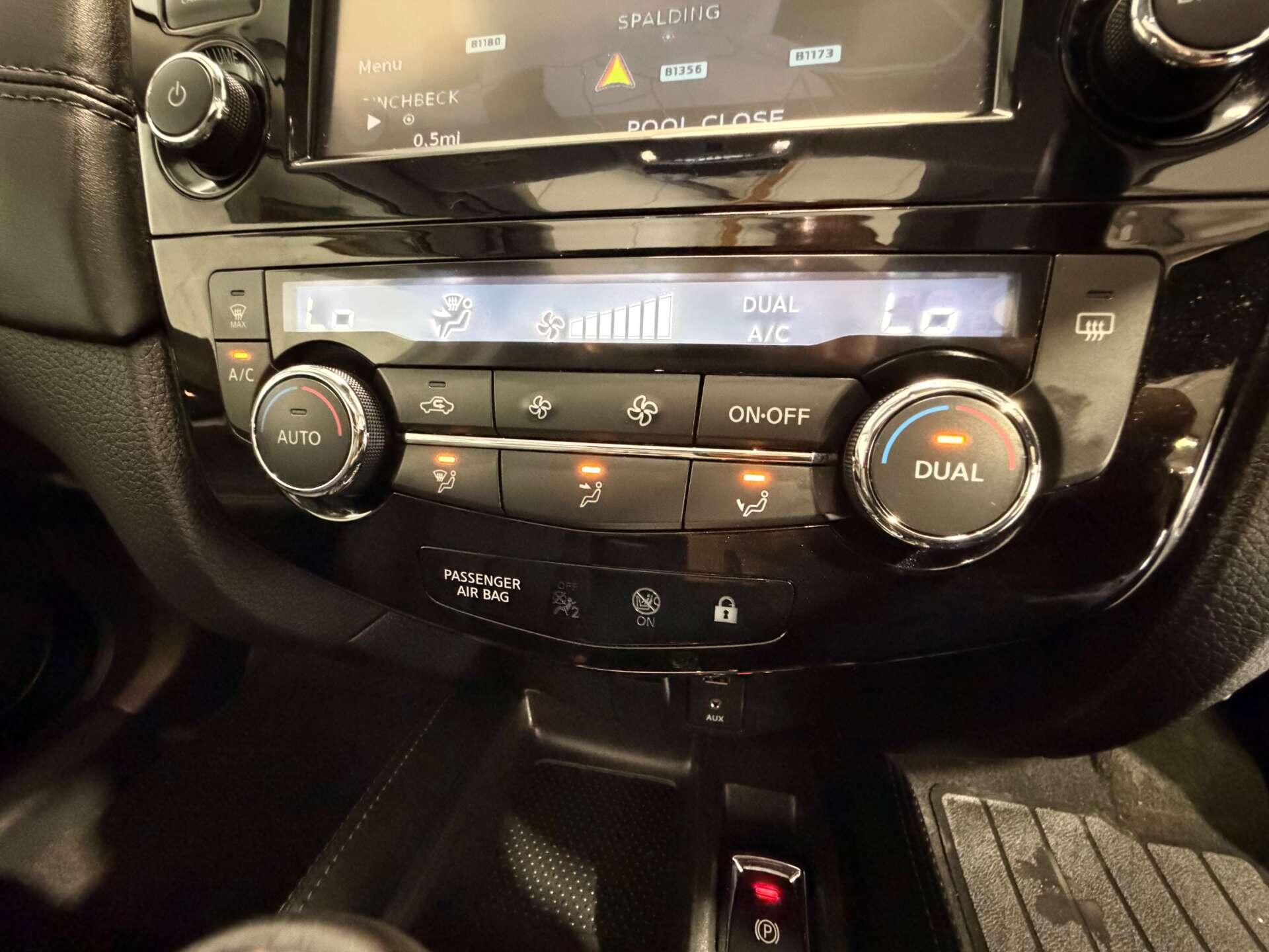 Nissan X-Trail view 42