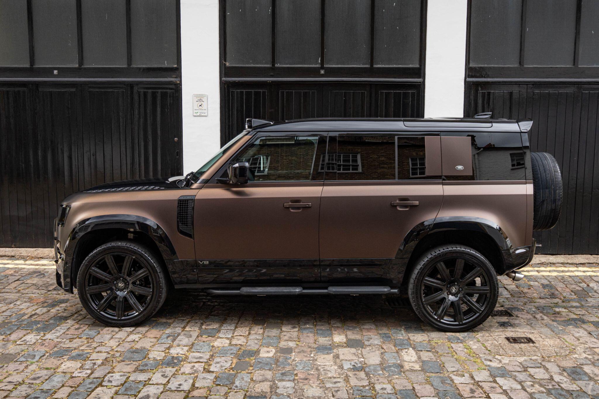 Land Rover Defender view 12