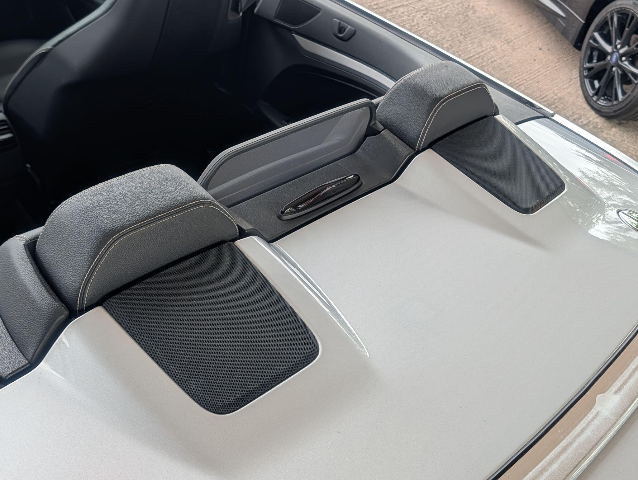 Mercedes-Benz E-Class view 10