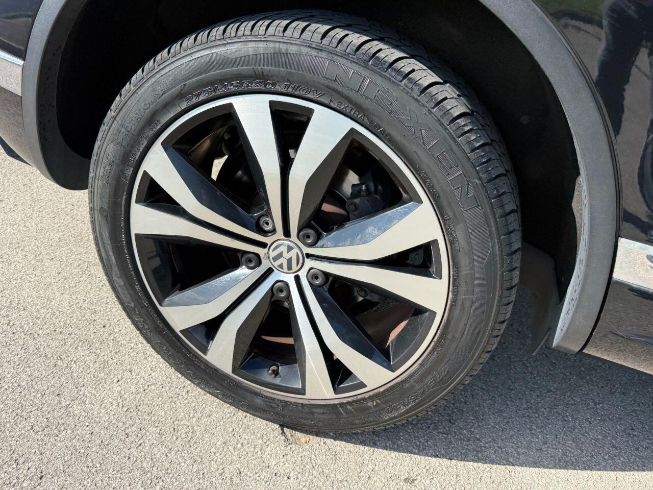 Volkswagen Touareg view 60