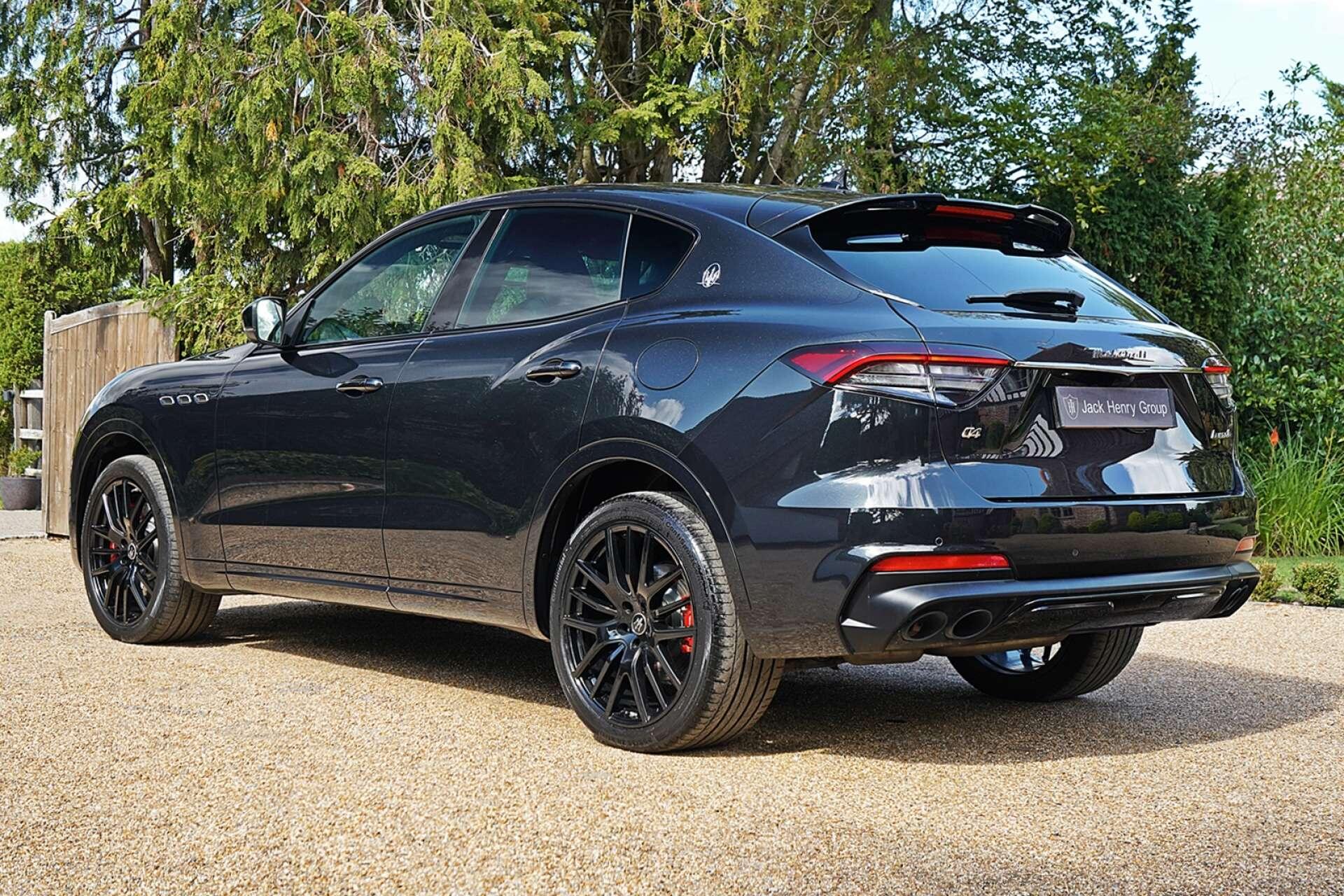 Maserati Levante view 4