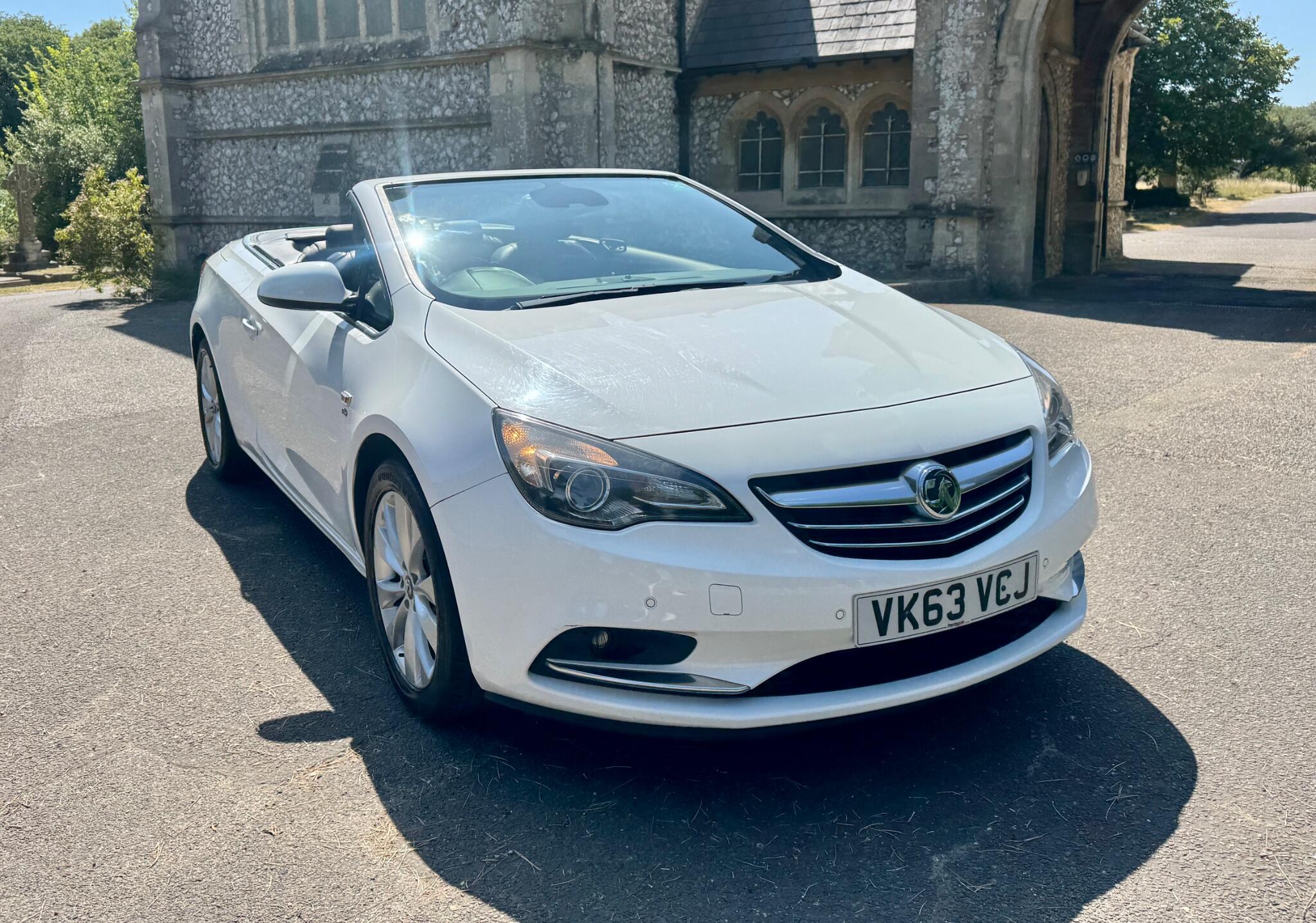 Vauxhall Cascada view 8