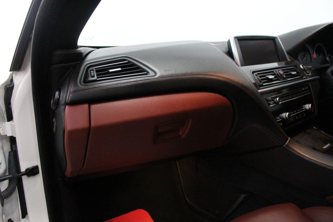 BMW 6 Series view 30