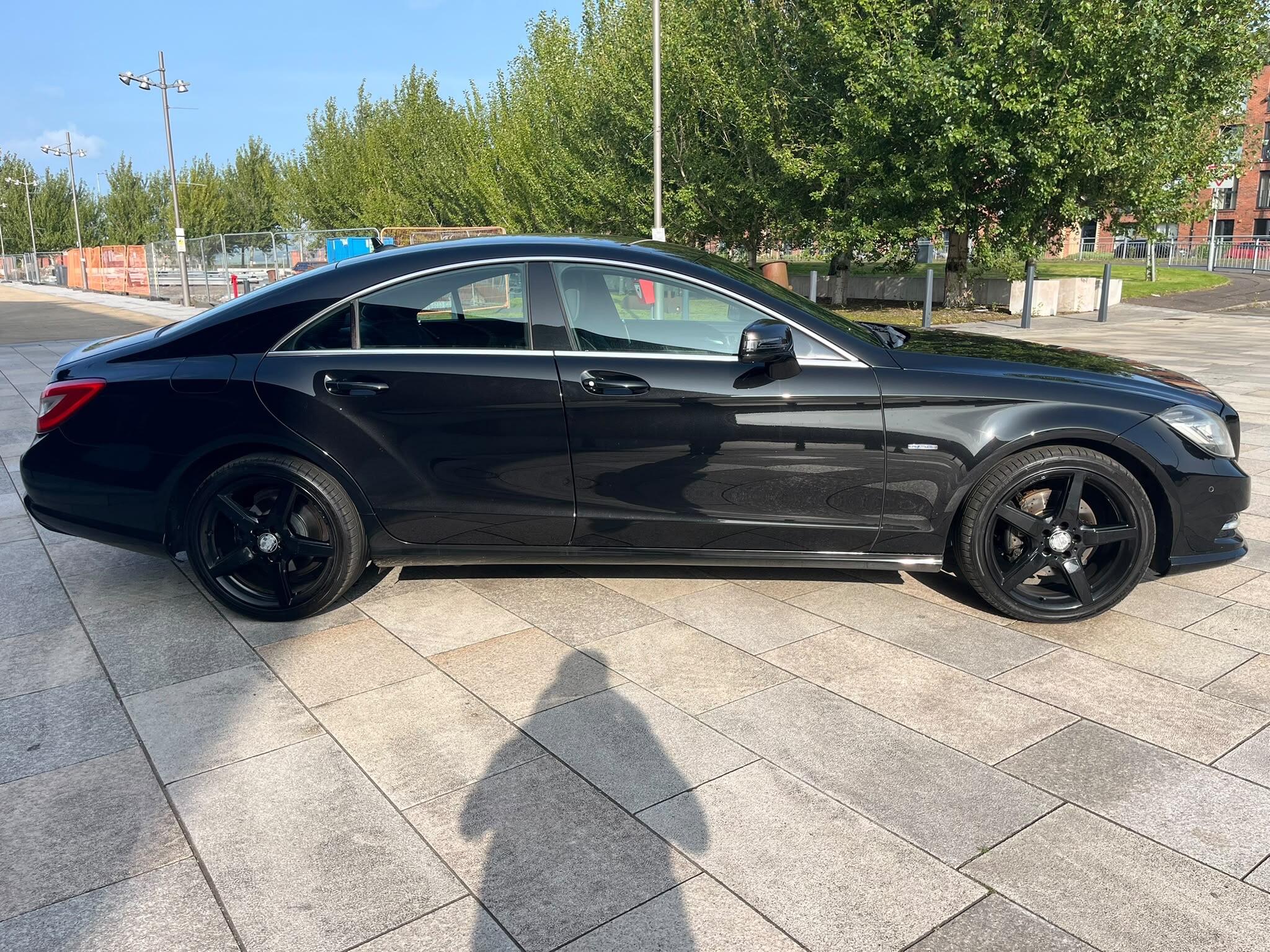 Mercedes-Benz CLS view 14