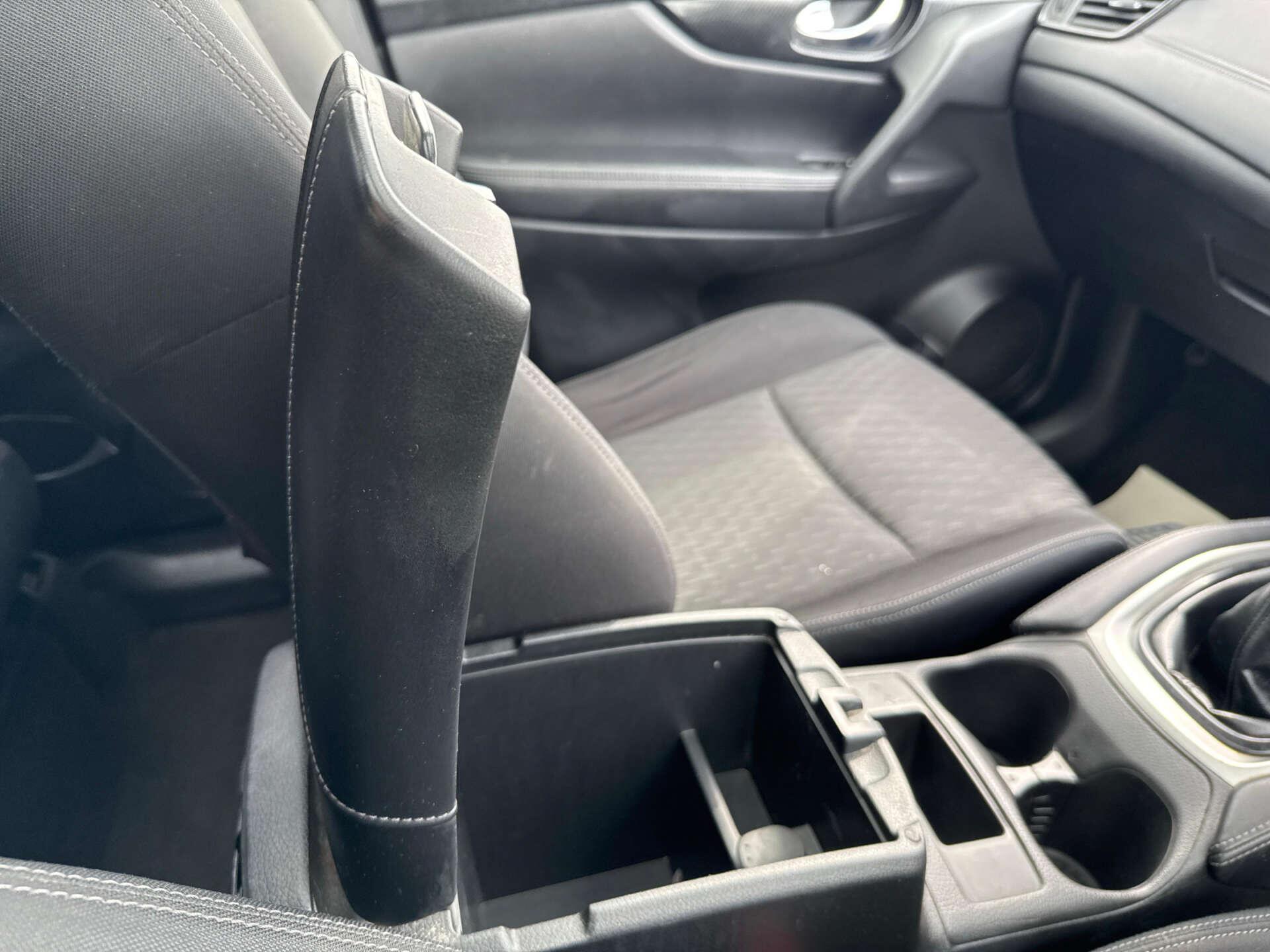 Nissan X-Trail view 22