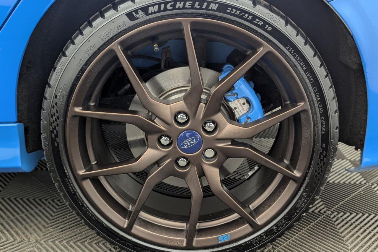 Ford Focus view 54