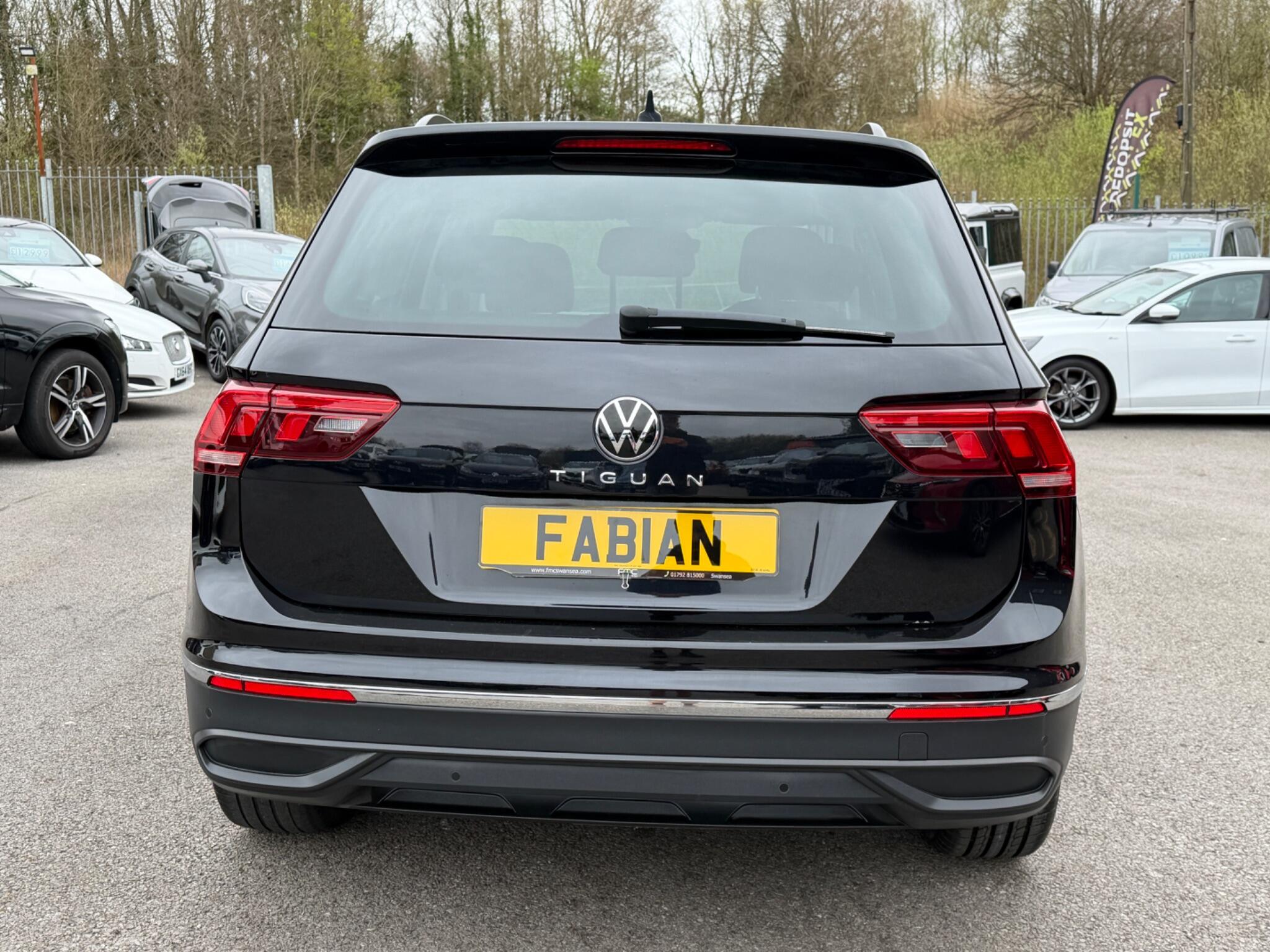 Volkswagen Tiguan view 7
