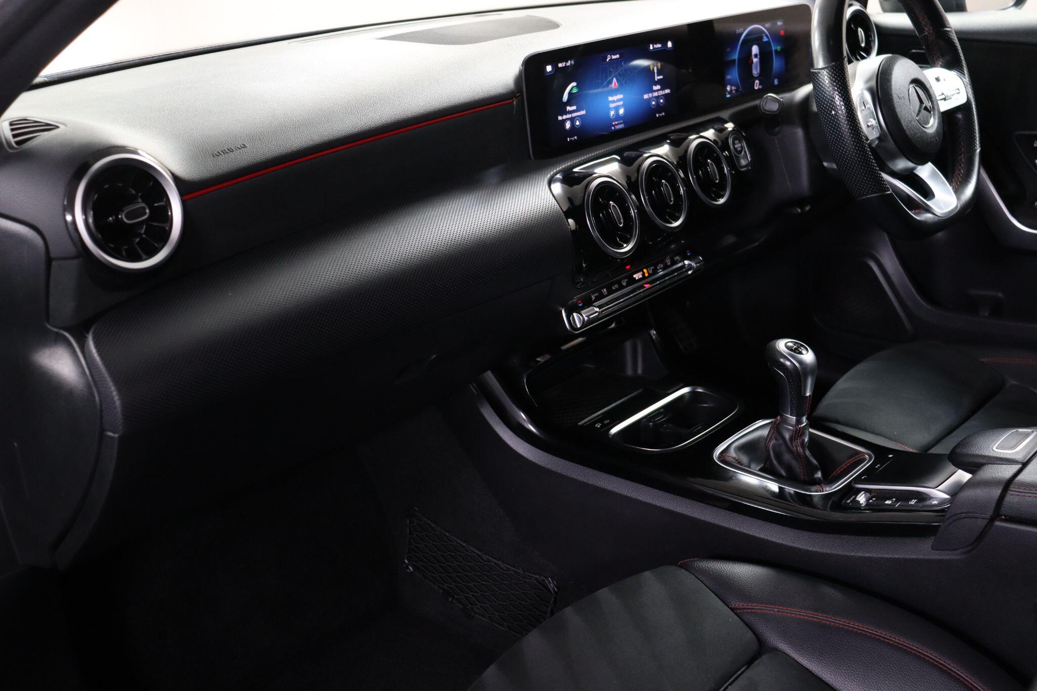 Mercedes-Benz A-Class view 34