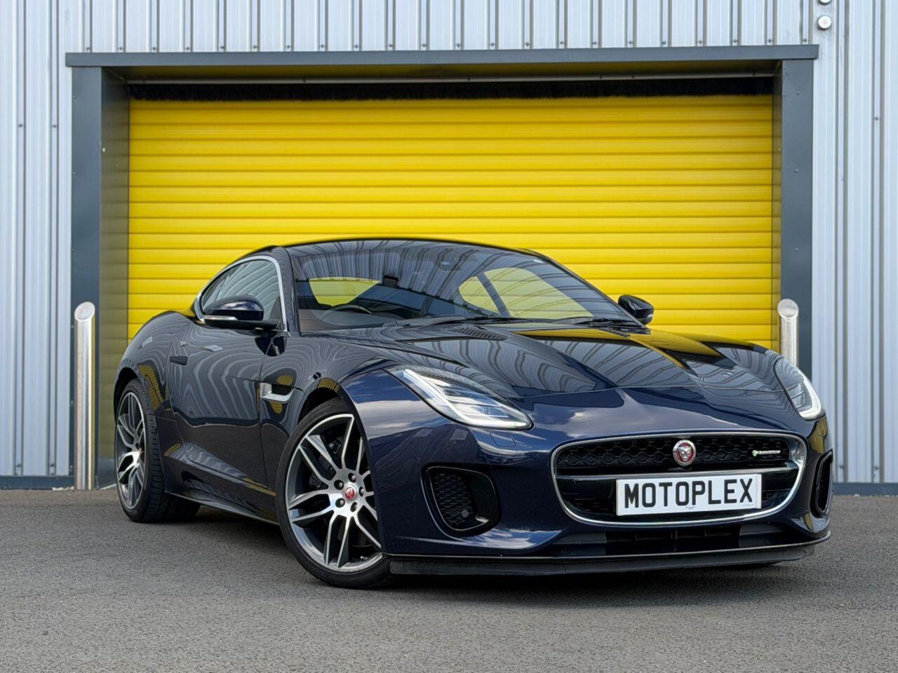 Jaguar F-Type view 3
