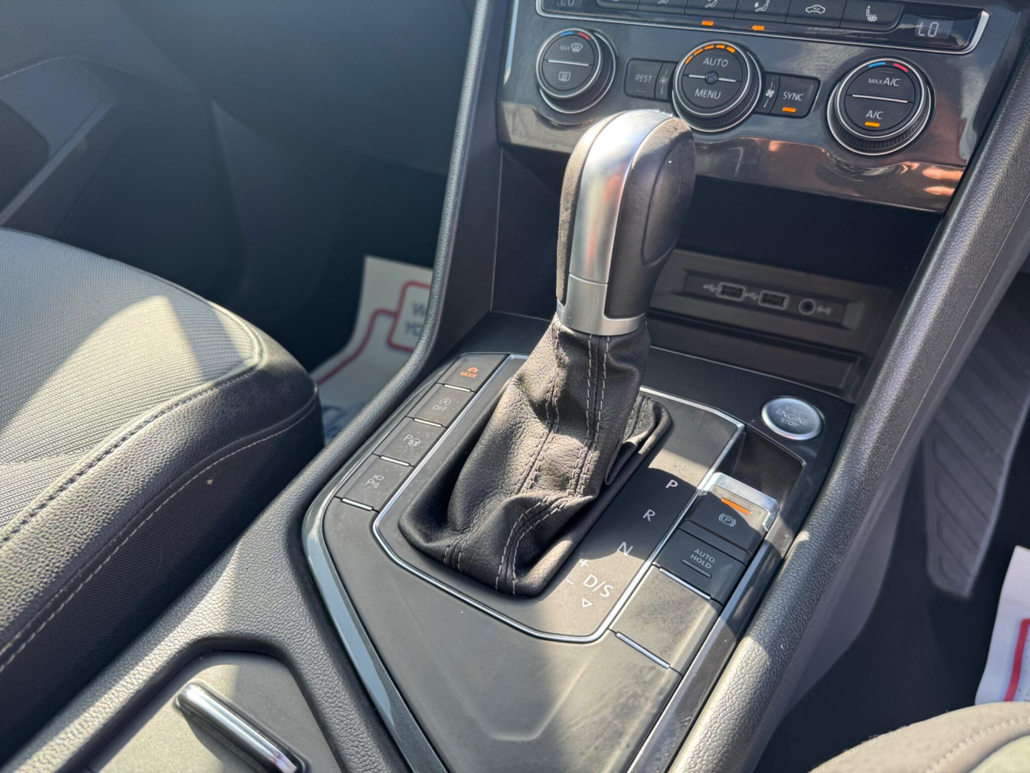 Volkswagen Tiguan view 10