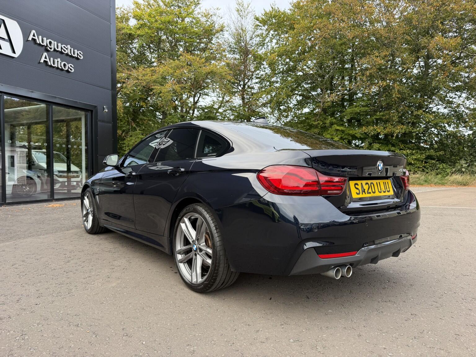 BMW 4 Series view 44