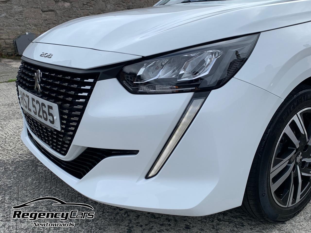 Peugeot 208 view 44