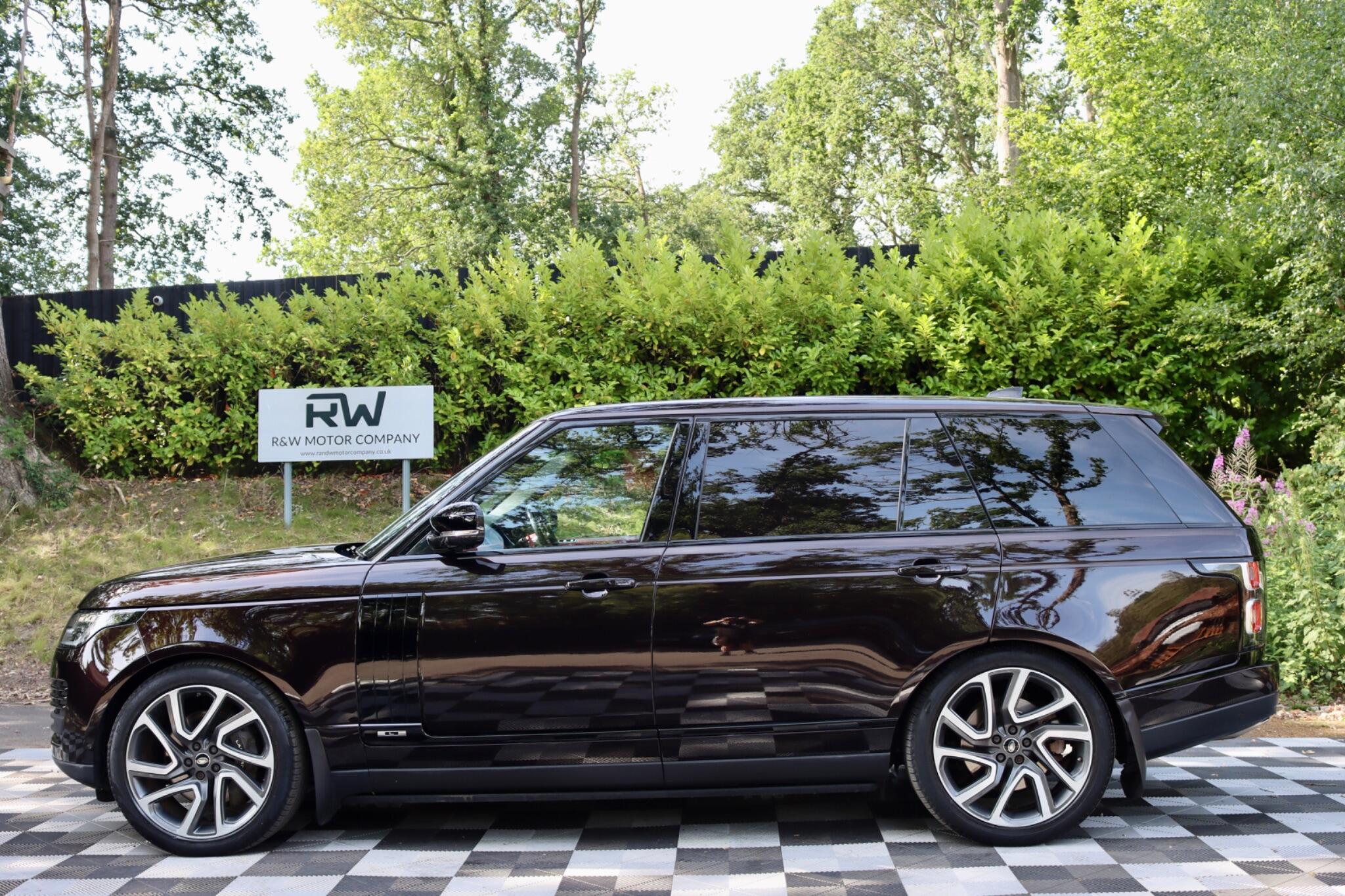 Land Rover Range Rover main image