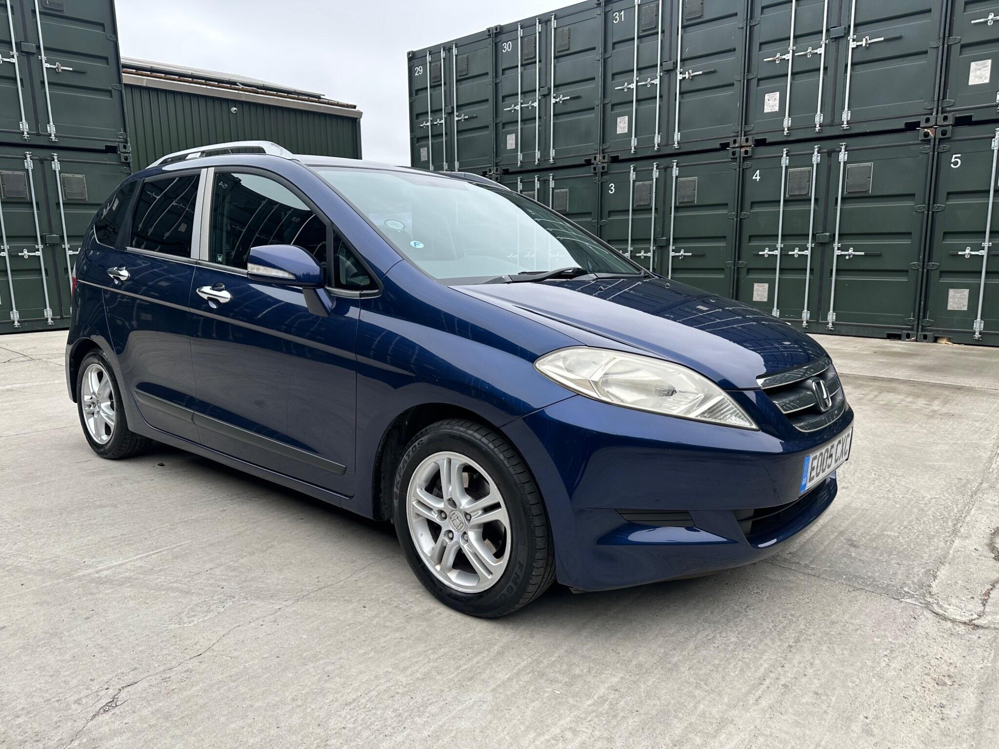 Honda FR-V