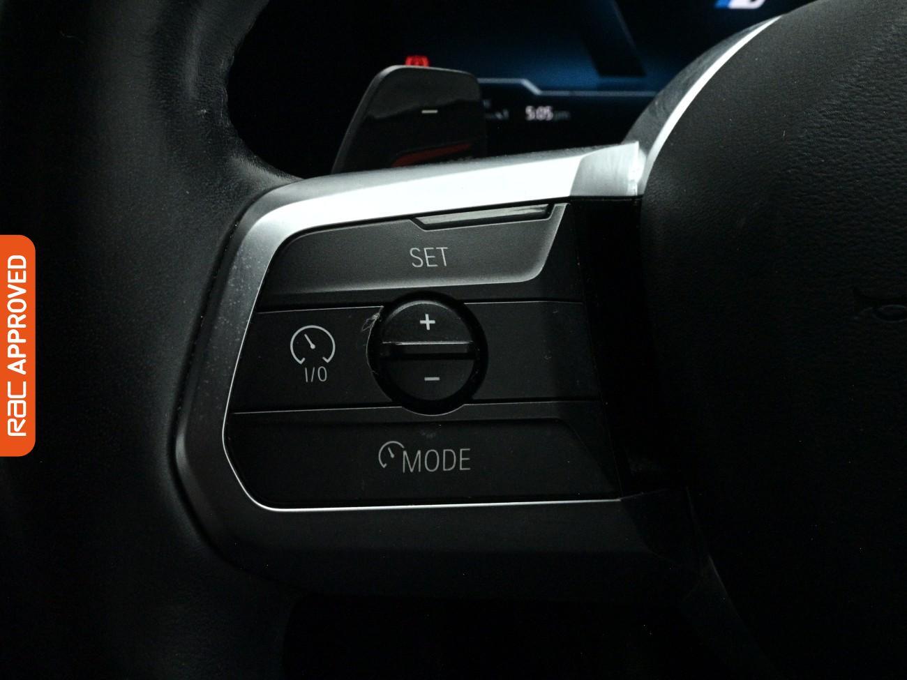 BMW 2 Series view 25