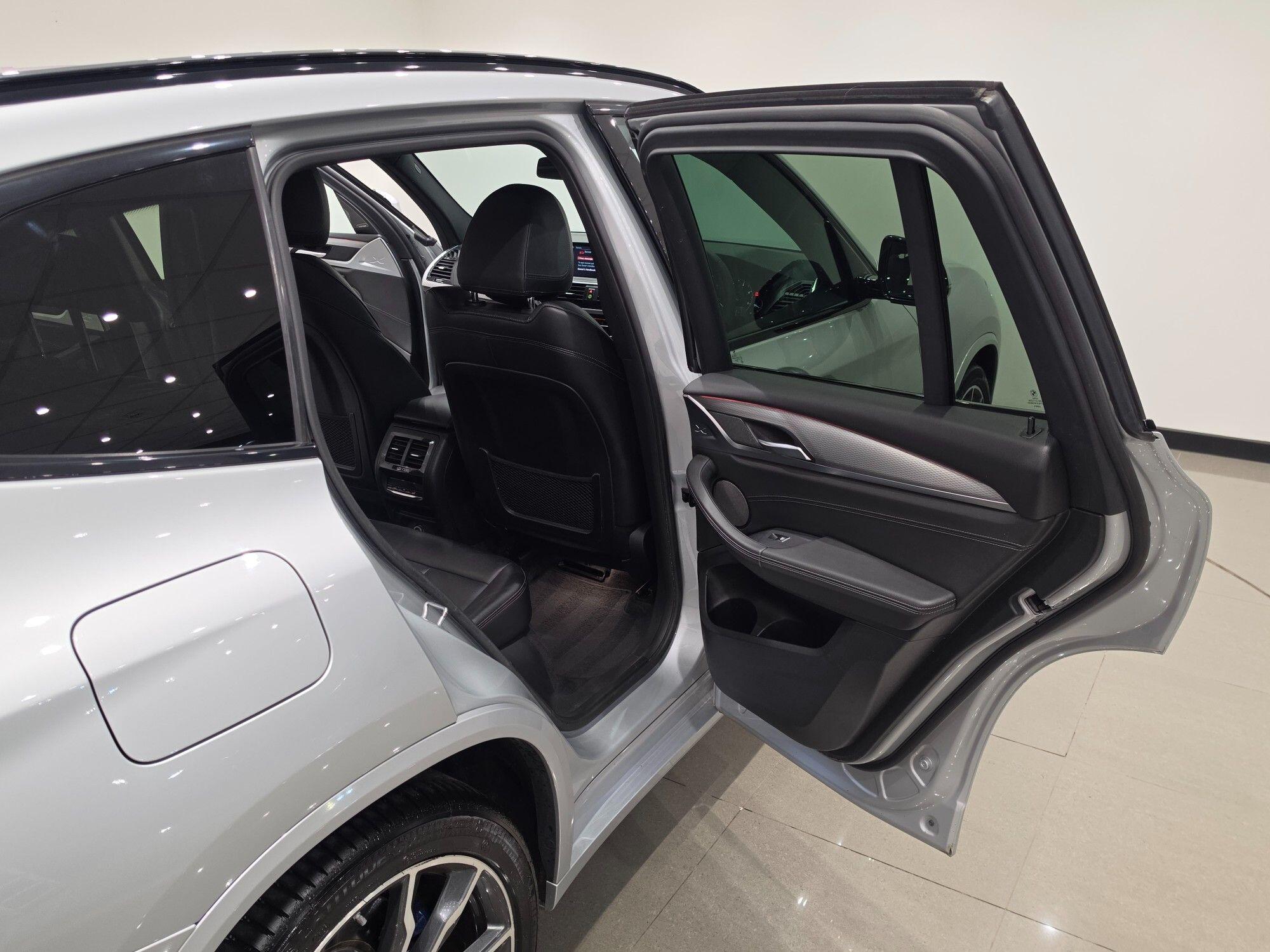 BMW X3 view 55