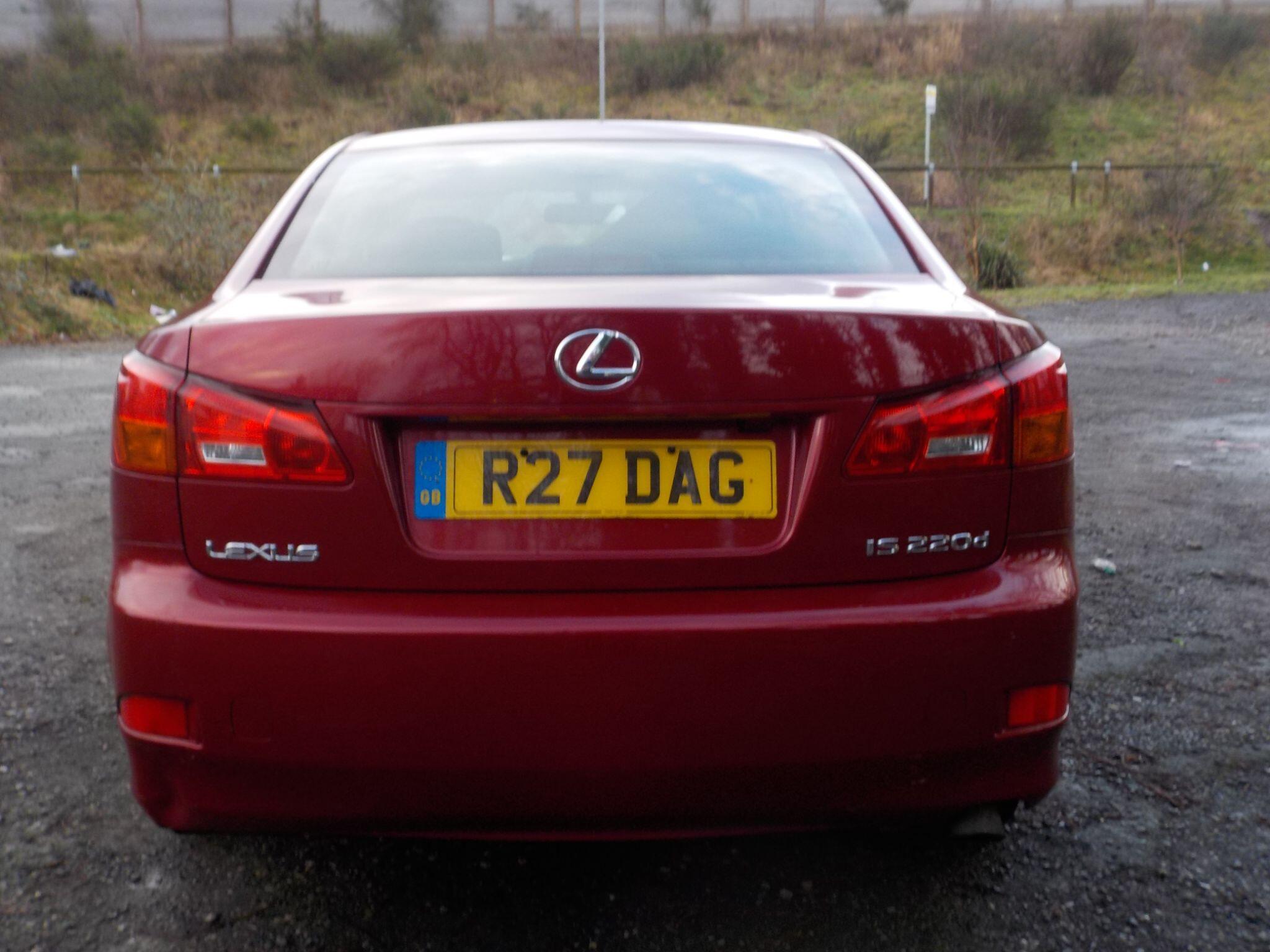 Lexus IS 2.2 220TD 4dr