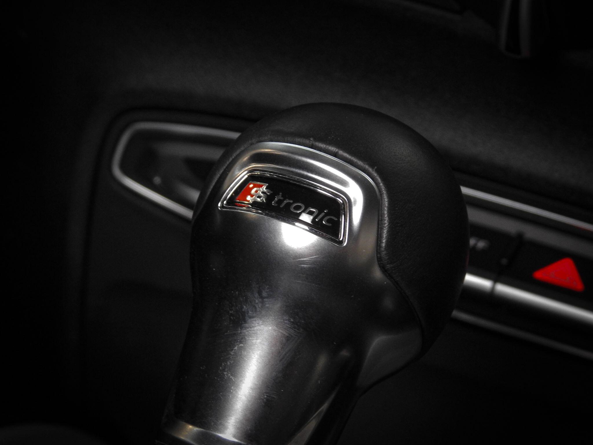 Audi TT view 31
