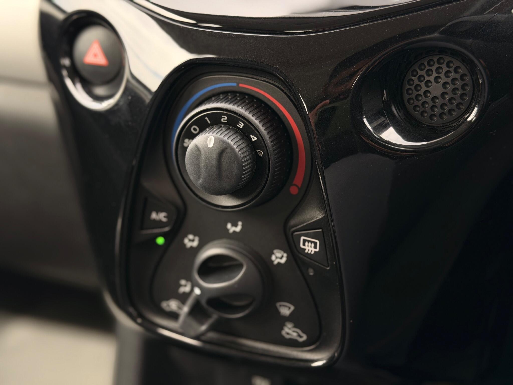 Toyota Aygo view 20