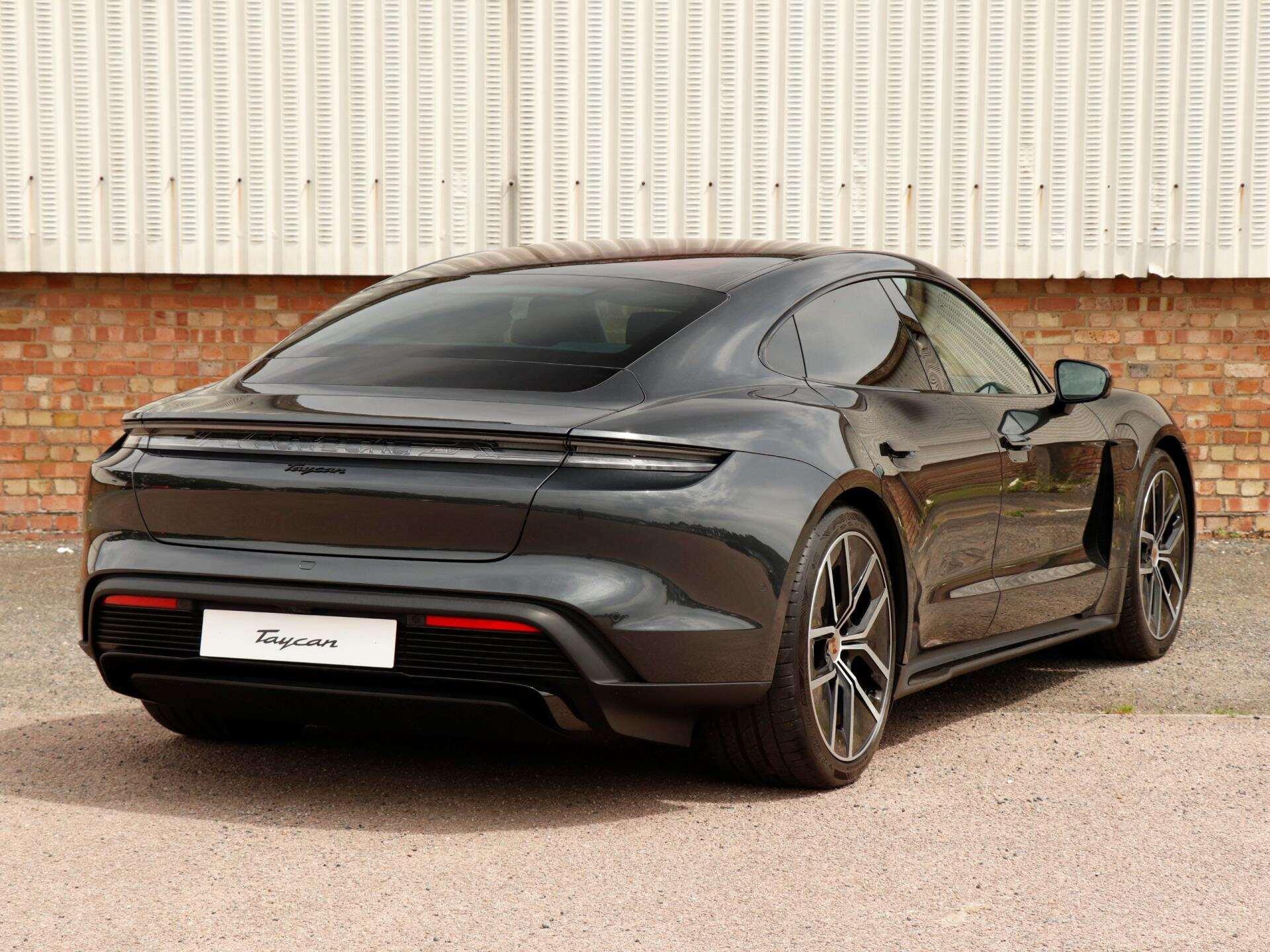 Porsche Taycan view 37