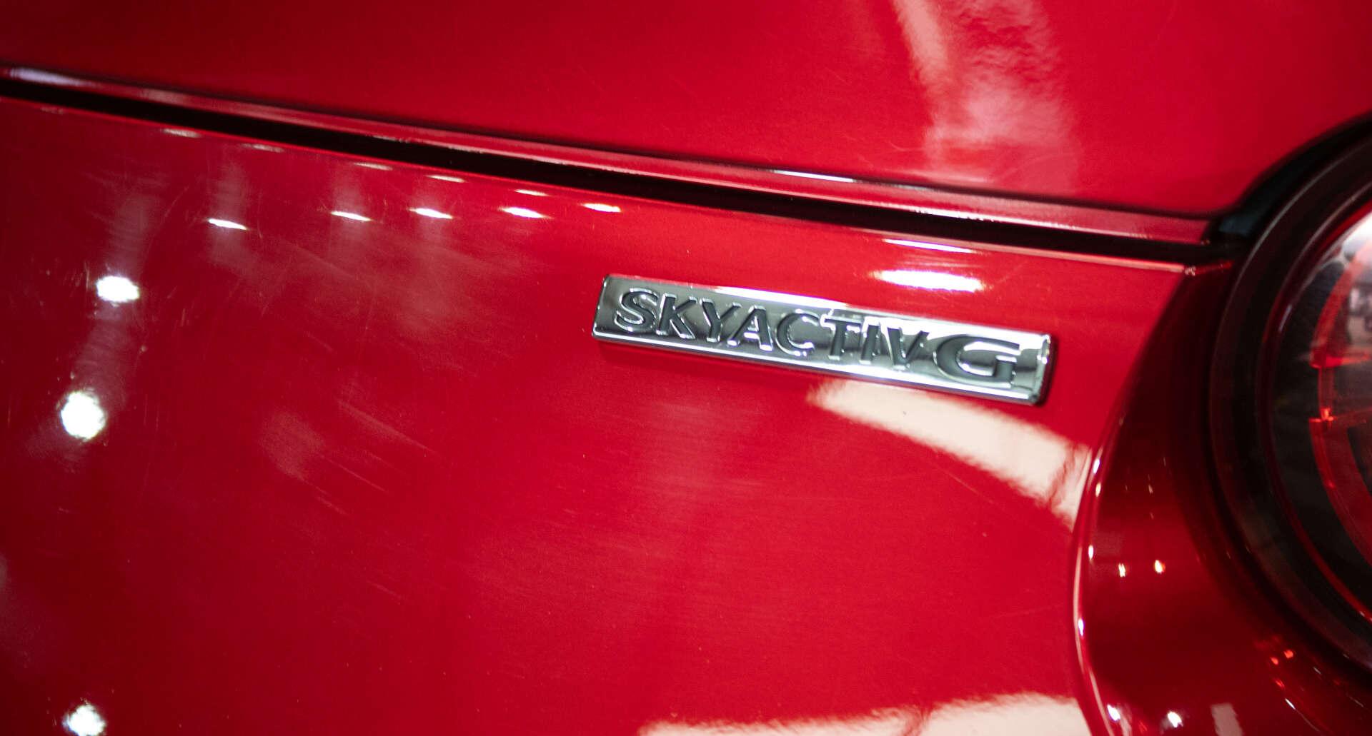 Mazda MX-5 view 20