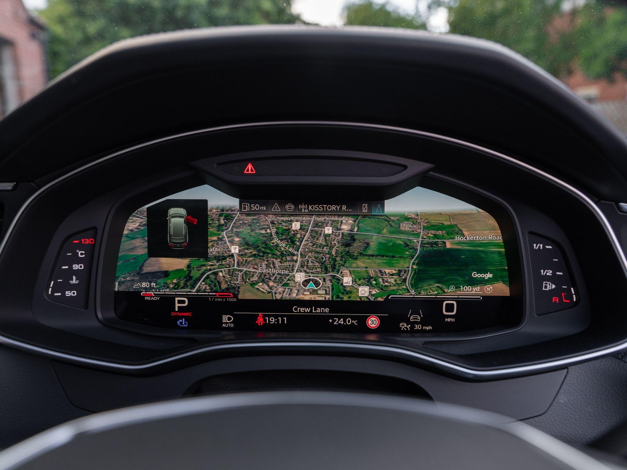 Audi RS6 Avant view 60