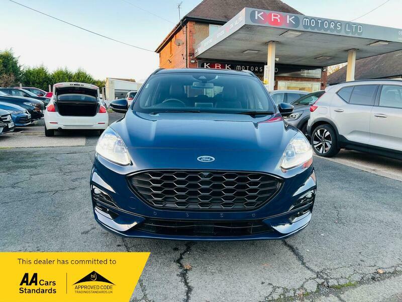 2023 Ford Kuga 2.5 EcoBoost Duratec 14.4kWh ST-Line X CVT Euro 6 (s/s) 5dr • 23,532 miles image 2