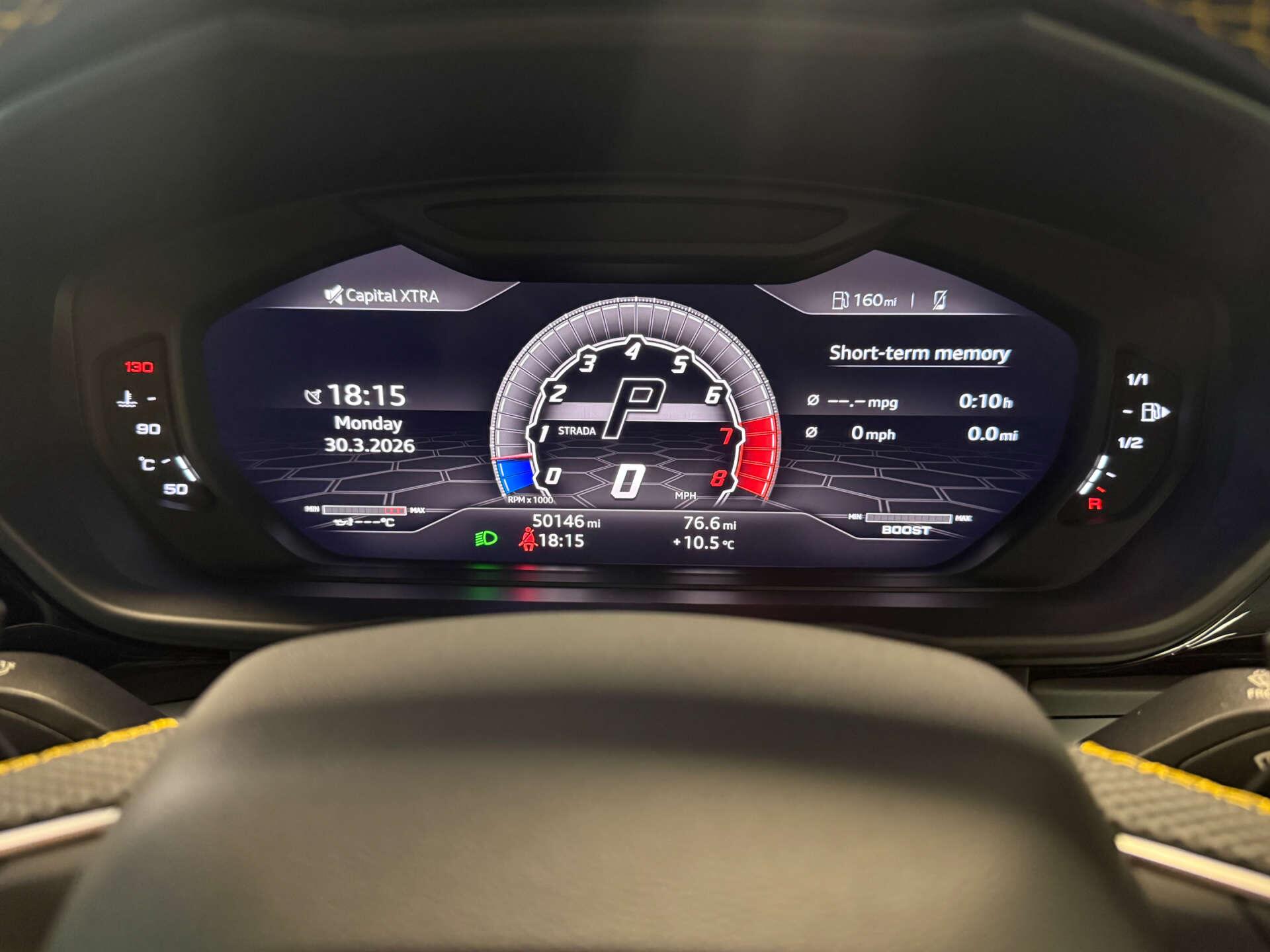 Lamborghini Urus view 17