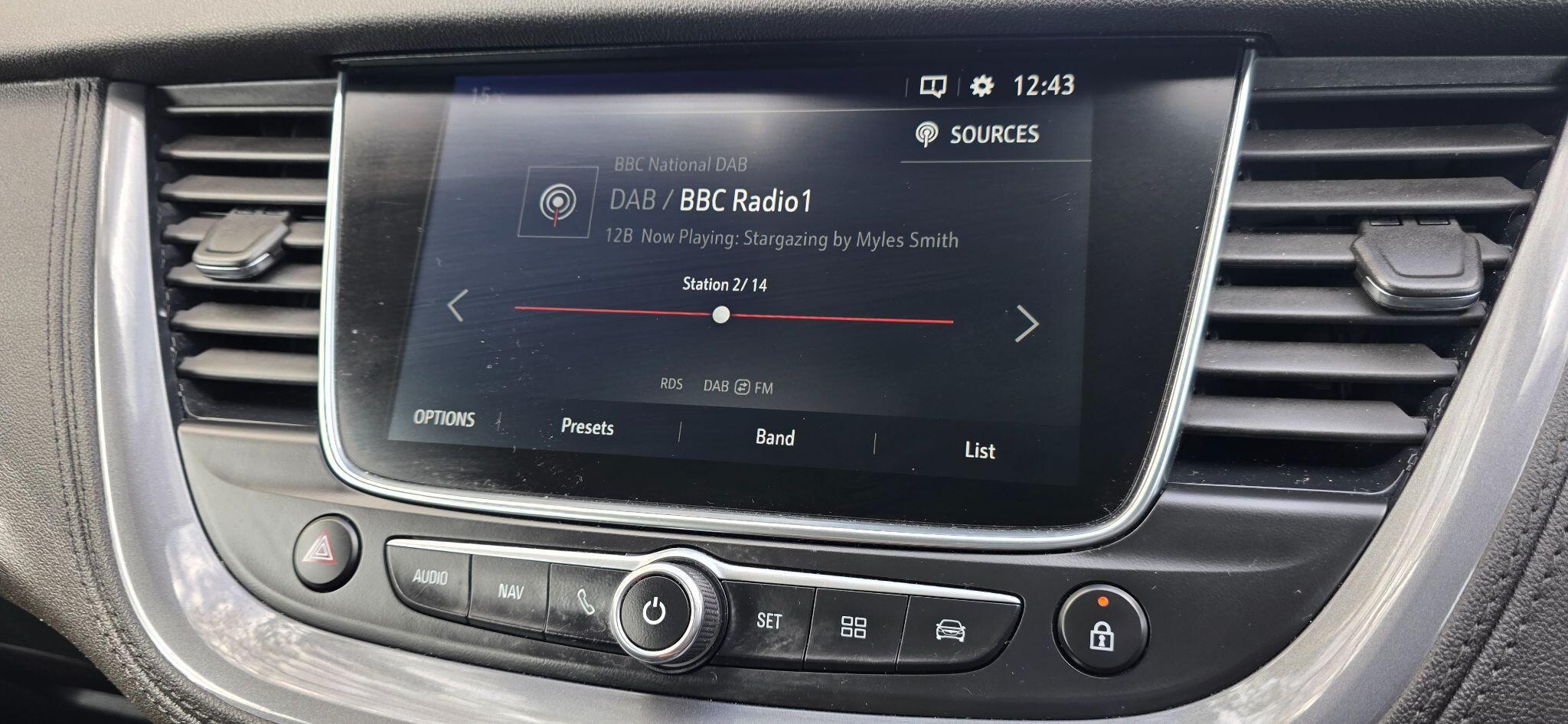 Vauxhall Grandland X view 32