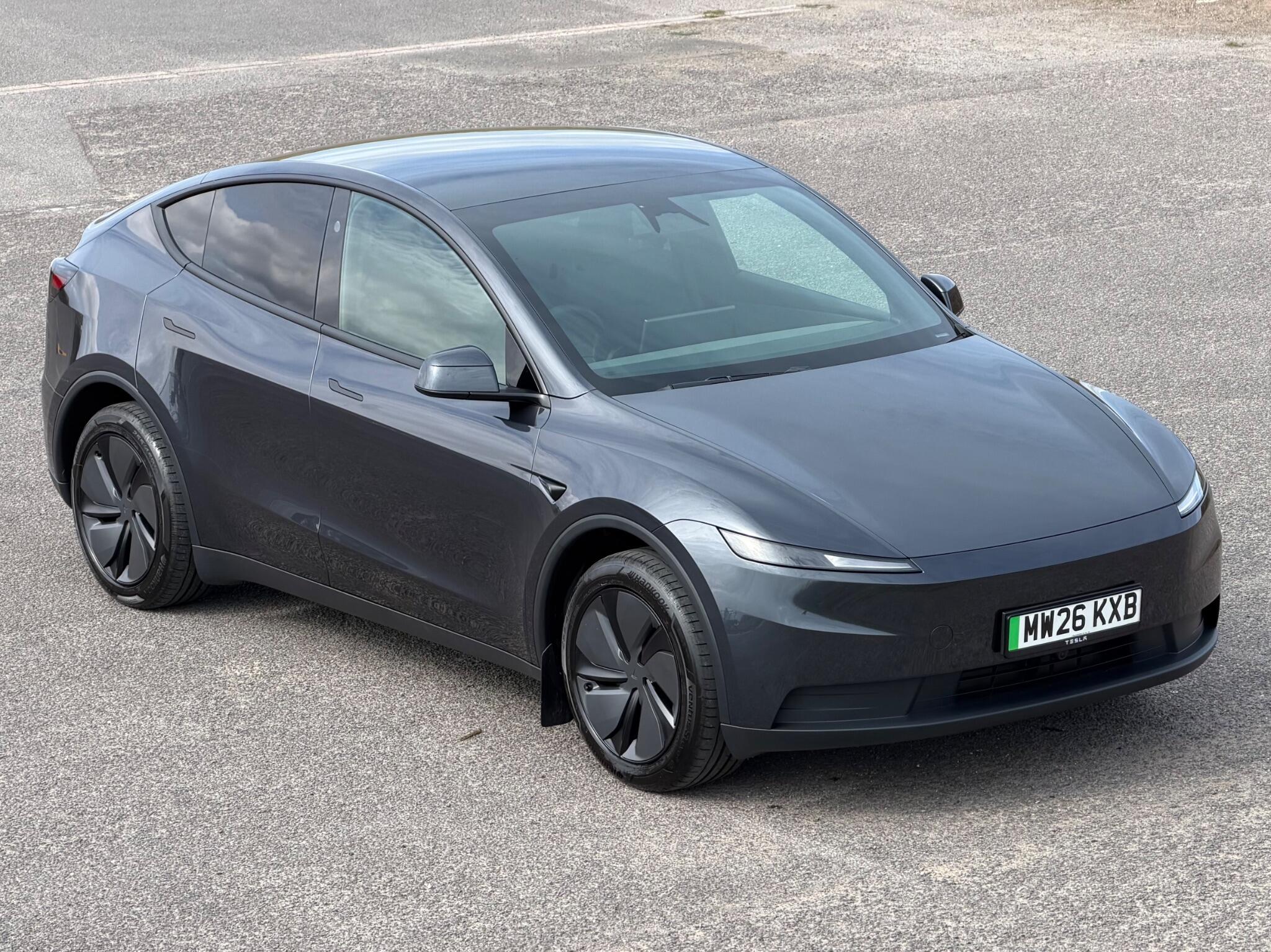 Tesla Model Y view 31