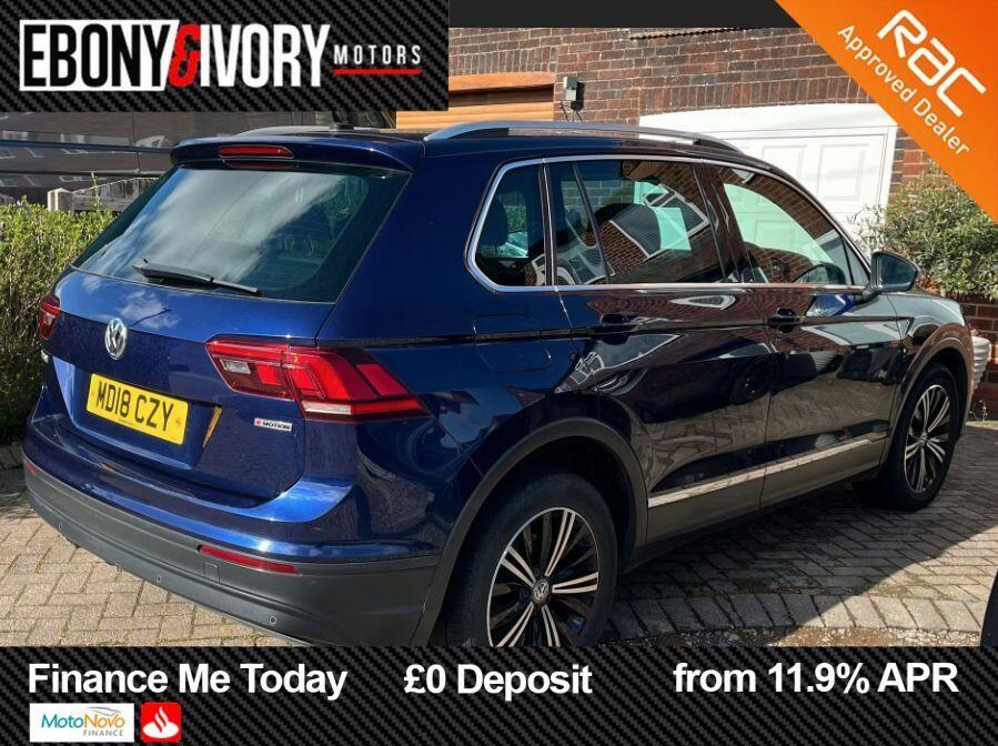Volkswagen Tiguan view 2