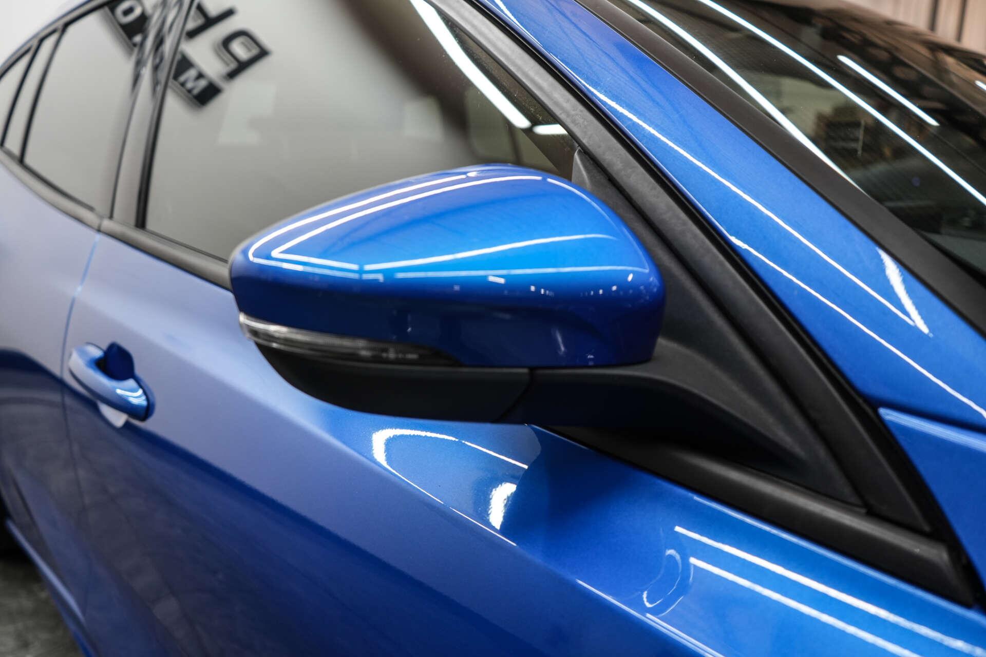 Ford Focus view 9