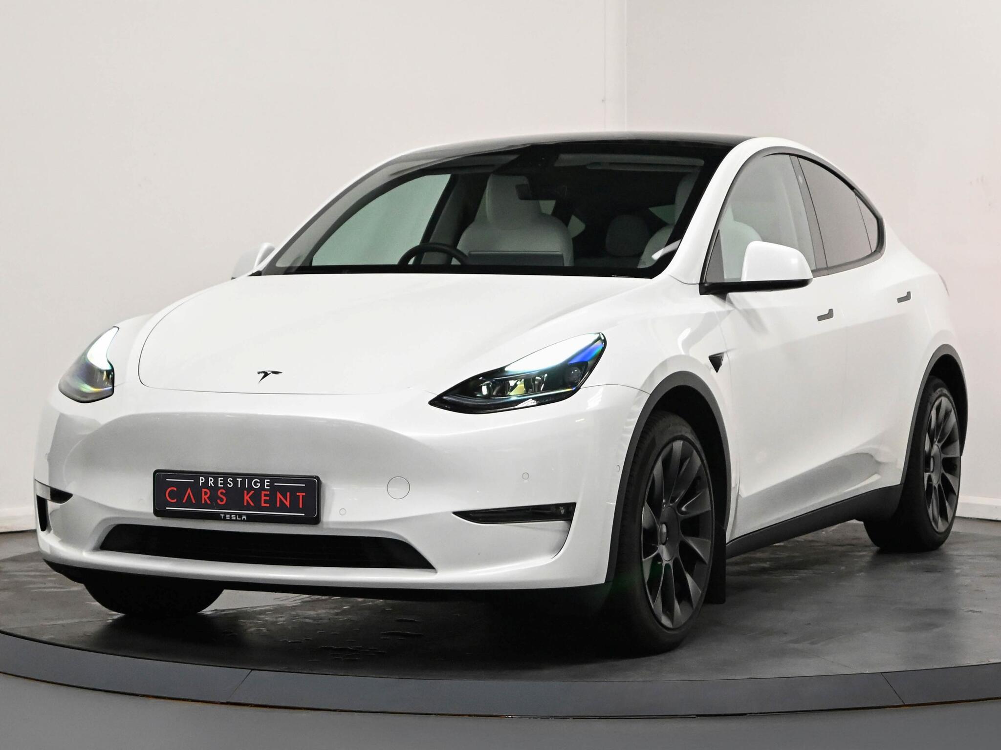 Tesla Model Y view 6