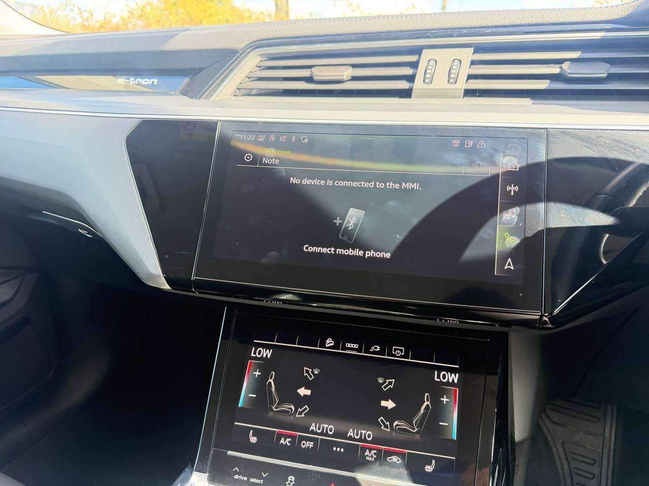 Audi E-Tron view 53
