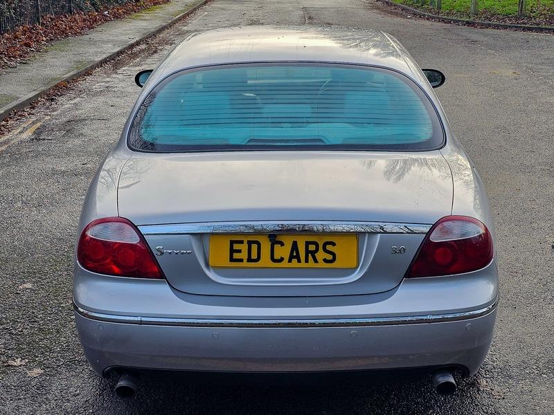 2004 Jaguar S-Type 3.0 V6 SE Plus 4dr • 71,000 miles image 10
