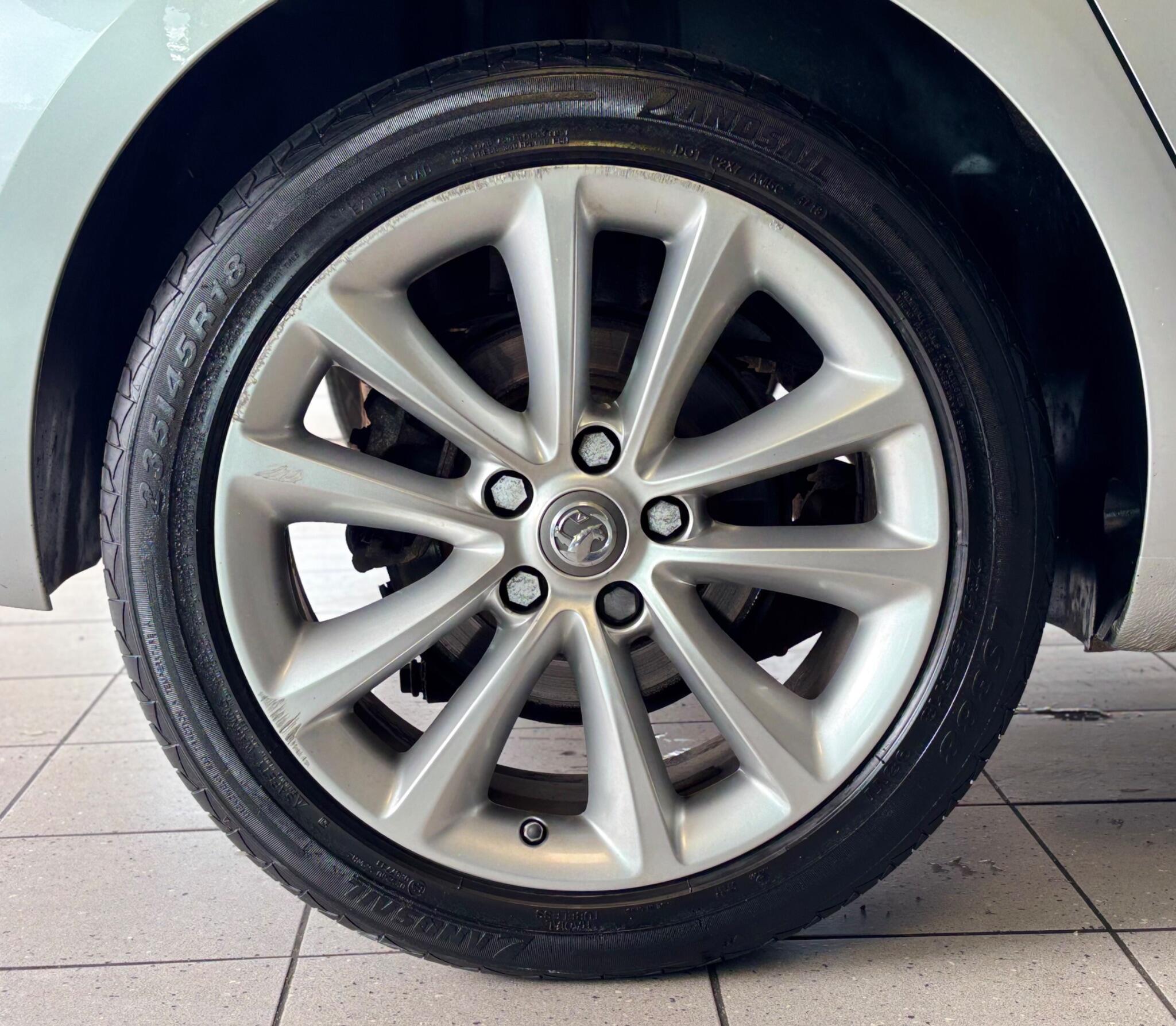 Vauxhall Zafira Tourer view 16